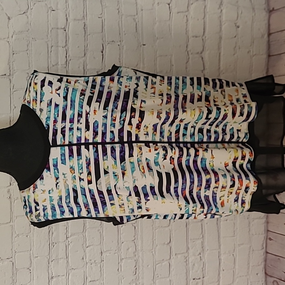 Colorful Size XL Lightweight Sleeveless Tunic Tank Worthington